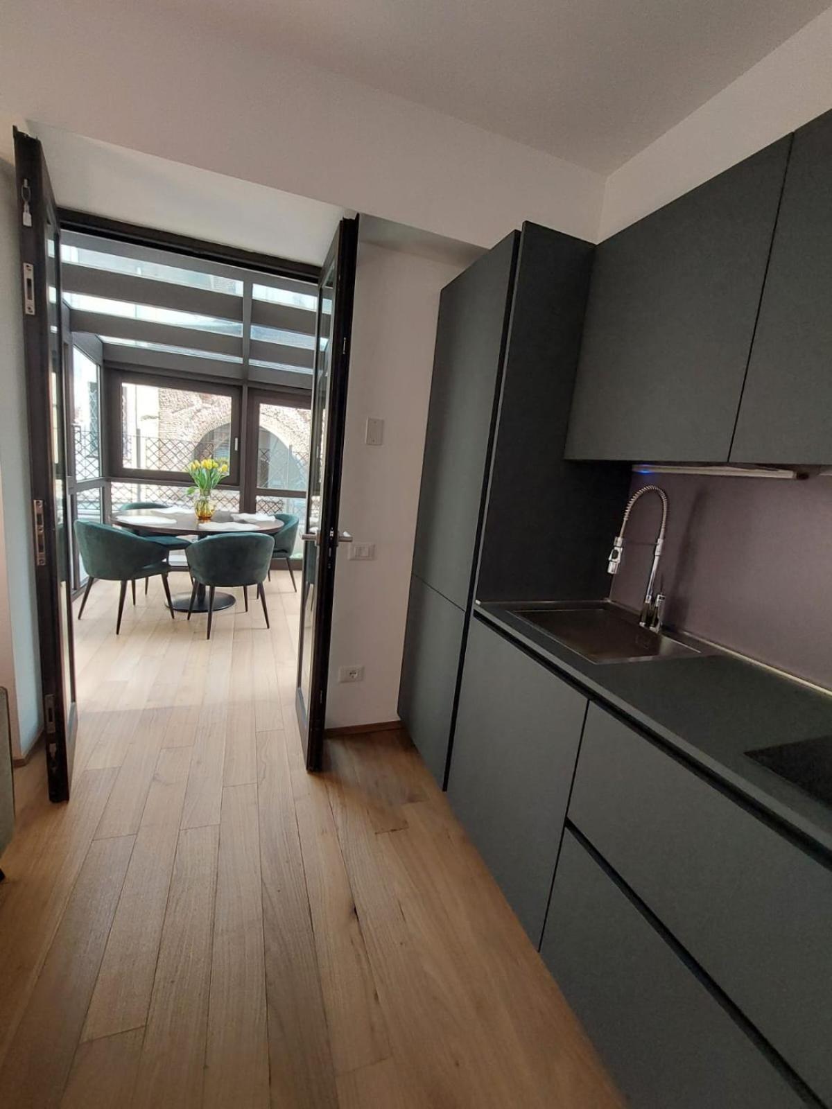 Nj Hotels & Apartments San Pietro All'Orto 6 Milánó Kültér fotó