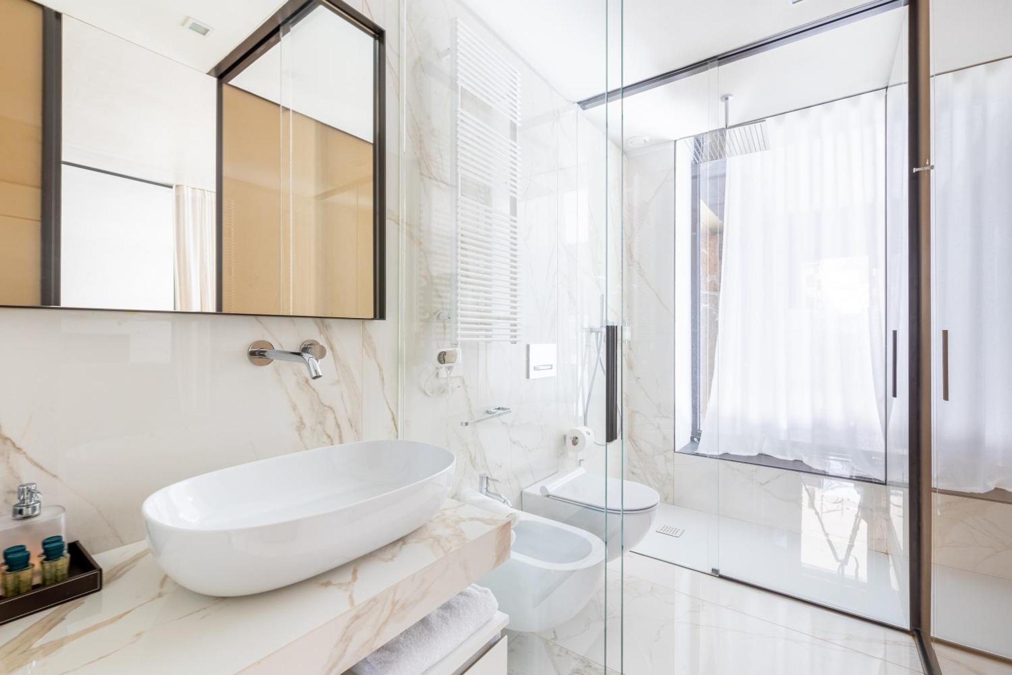 Nj Hotels & Apartments San Pietro All'Orto 6 Milánó Kültér fotó